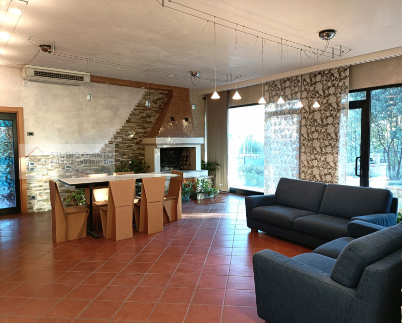 Immagine 8 di Villa in vendita  a Quinto Di Treviso