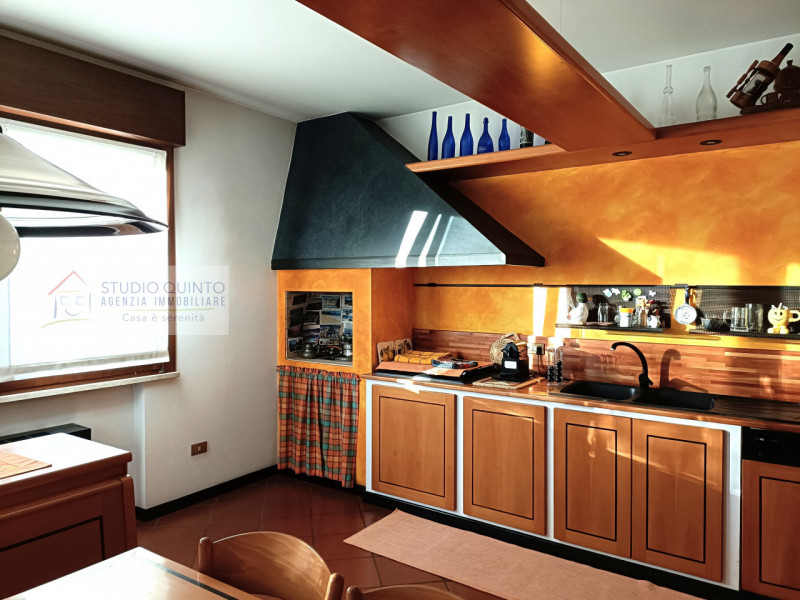 Immagine 18 di Villa in vendita  a Quinto Di Treviso