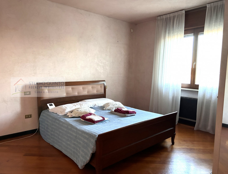 Immagine 21 di Villa in vendita  a Quinto Di Treviso