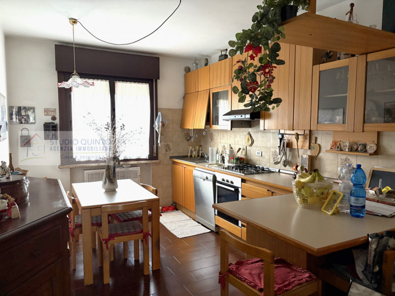 Immagine 5 di Appartamento in vendita  a Quinto Di Treviso