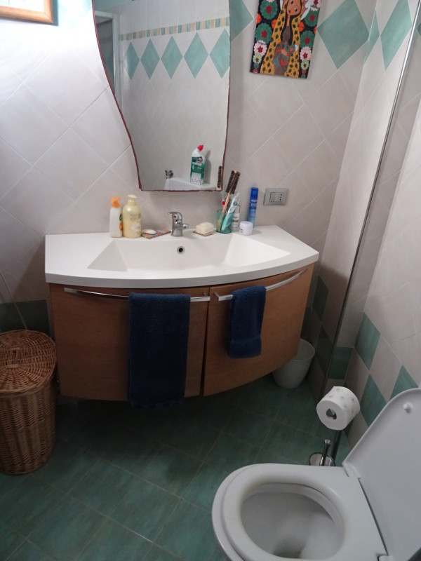 Immagine 9 di Appartamento in vendita  in via vittorio emanuele a Alba