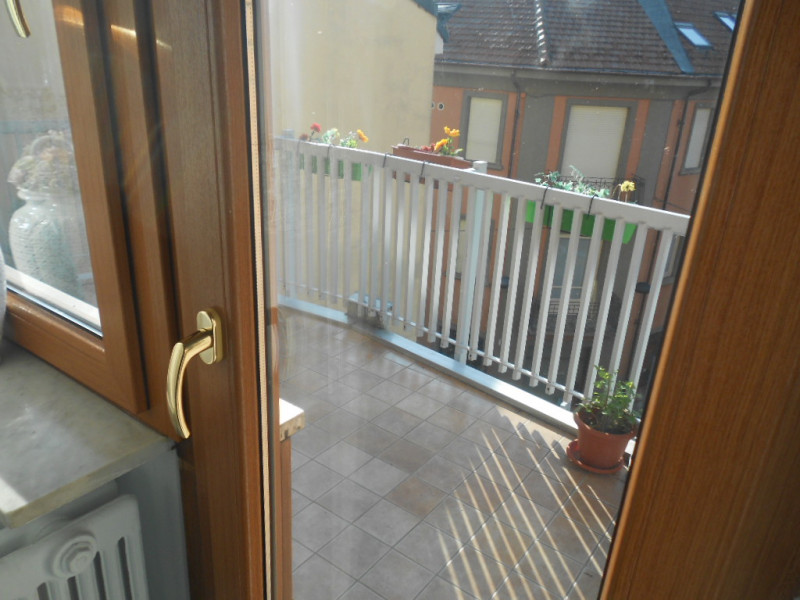 Immagine 13 di Appartamento in vendita  in via vittorio emanuele a Alba