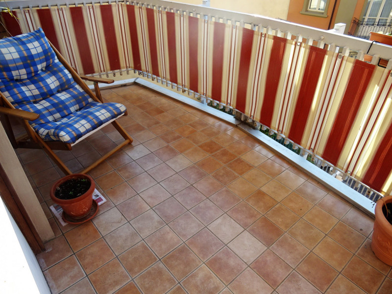 Immagine 14 di Appartamento in vendita  in via vittorio emanuele a Alba