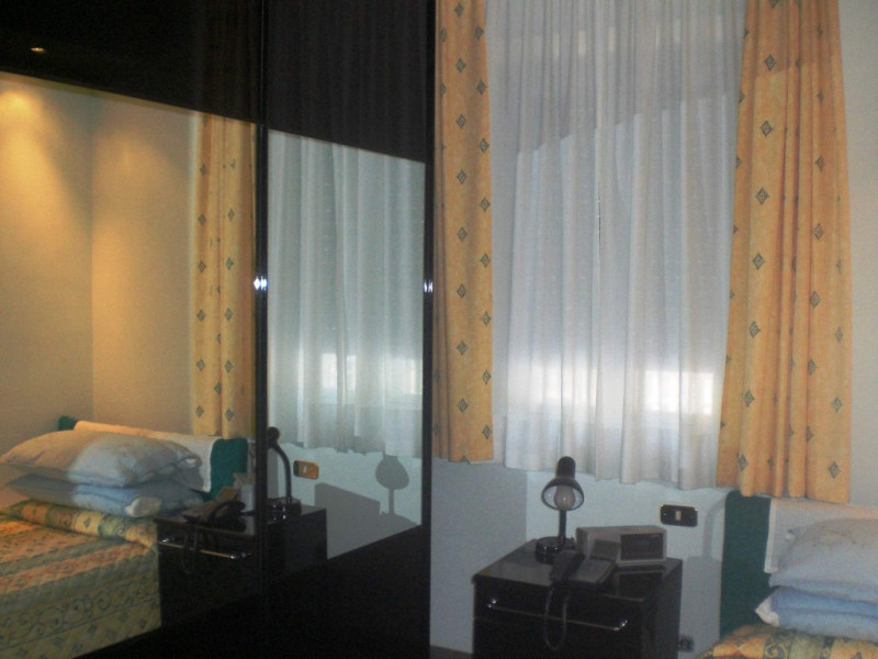 Immagine 15 di Villa in vendita  a Tivoli