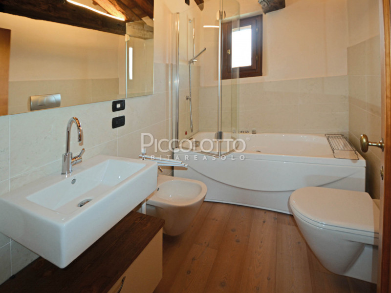 Immagine 16 di Appartamento in affitto  in Via Foresto Nuovo a Asolo