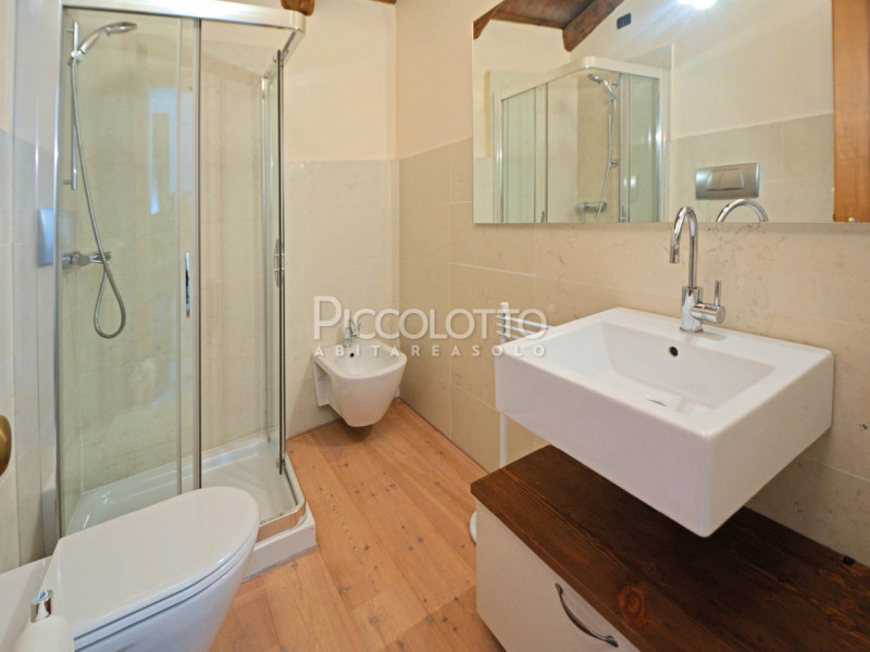 Immagine 19 di Appartamento in affitto  in Via Foresto Nuovo a Asolo