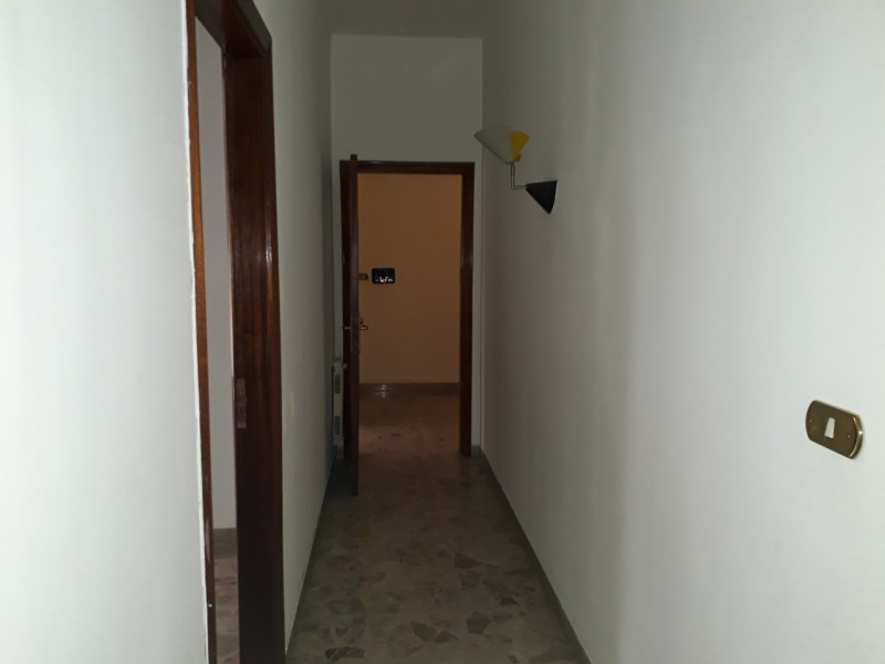 Immagine 13 di Appartamento in affitto  in Via Loreto a Reggio Di Calabria