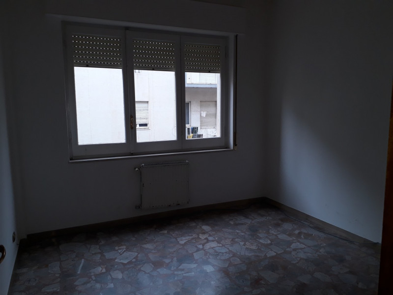 Immagine 17 di Appartamento in affitto  in Via Loreto a Reggio Di Calabria