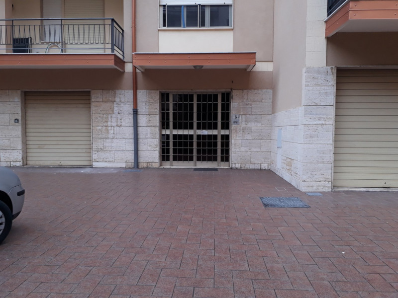 Immagine 26 di Appartamento in affitto  in Via Loreto a Reggio Di Calabria