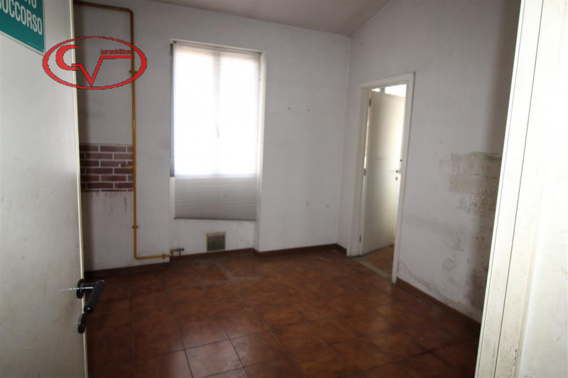 Immagine 13 di Laboratorio in vendita  in ponticino a Laterina Pergine Valdarno