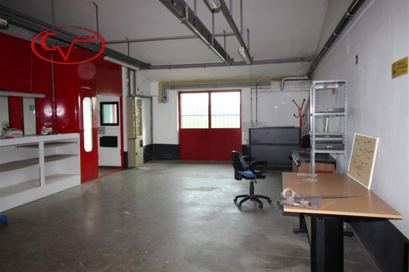 Immagine 38 di Laboratorio in vendita  in ponticino a Laterina Pergine Valdarno