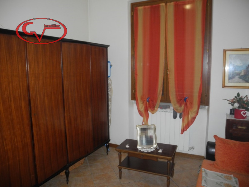 Immagine 32 di Villa in vendita  a Bucine