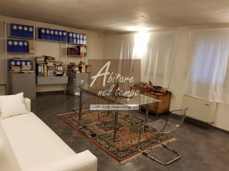 Immagine 8 di Ufficio in affitto  a Galliera Veneta