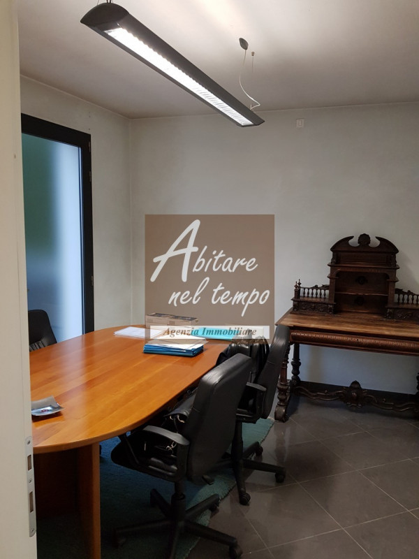 Immagine 9 di Ufficio in affitto  a Galliera Veneta