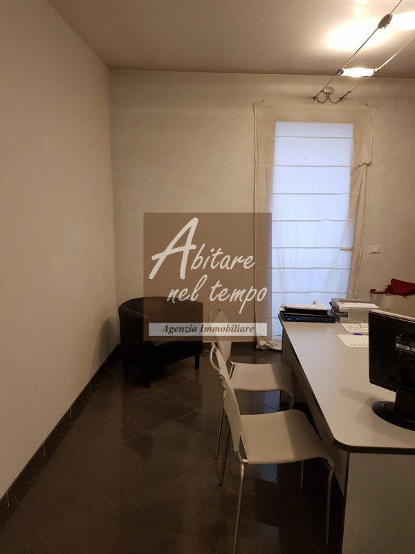Immagine 10 di Ufficio in affitto  a Galliera Veneta