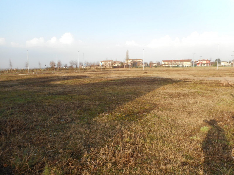 Immagine 1 di Terreno in vendita  in via della pieve a Thiene