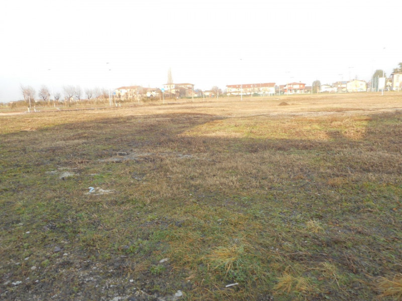 Immagine 12 di Terreno in vendita  in via della pieve a Thiene