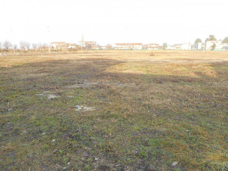 Immagine 13 di Terreno in vendita  in via della pieve a Thiene