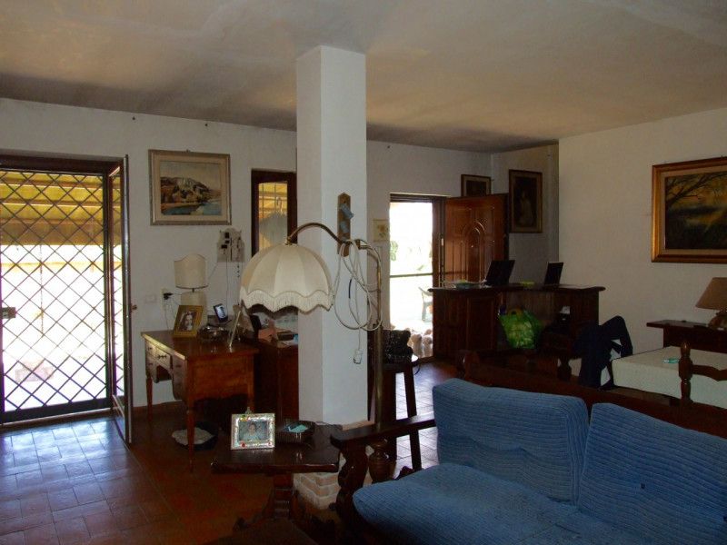 Immagine 4 di Villa in vendita  in Via Nepesina a Nepi