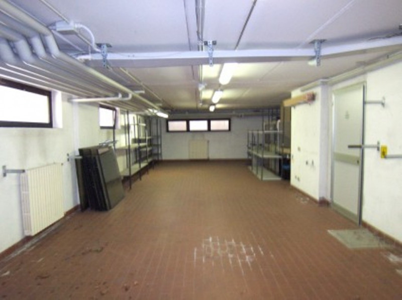 Immagine 6 di Palazzo in vendita  in VIA PACINOTTI a Segrate