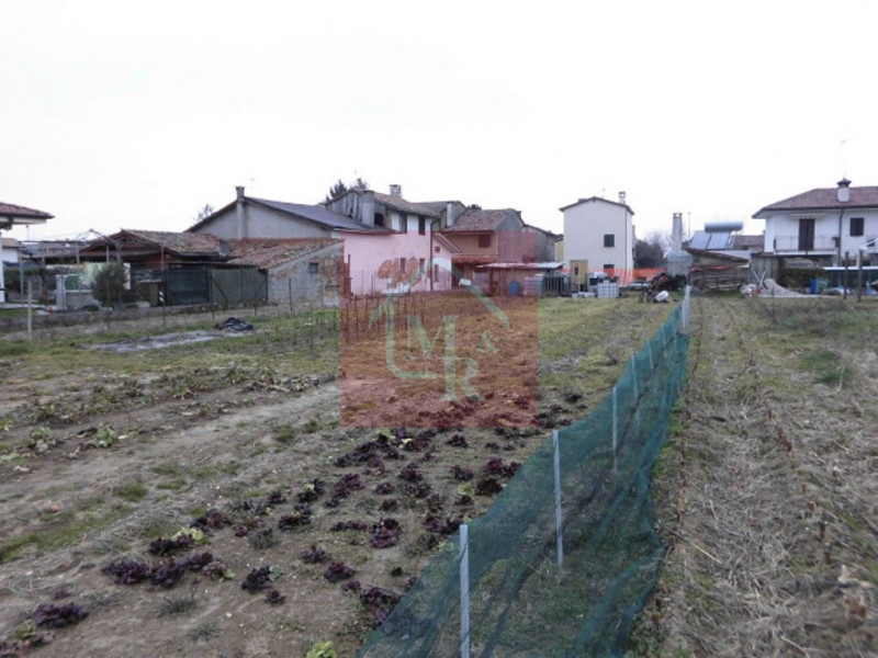 Immagine 8 di Terreno in vendita  in via Martiri della Libertà a Terzo Di Aquileia