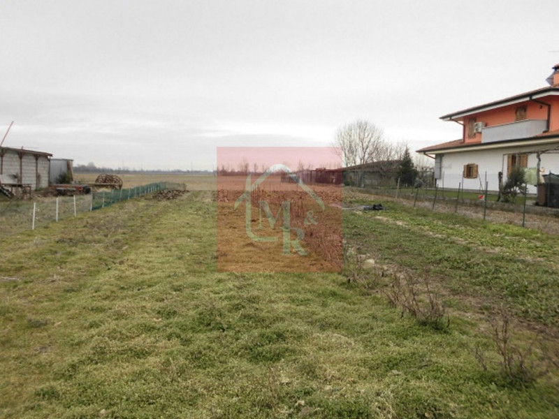 Immagine 10 di Terreno in vendita  in via Martiri della Libertà a Terzo Di Aquileia