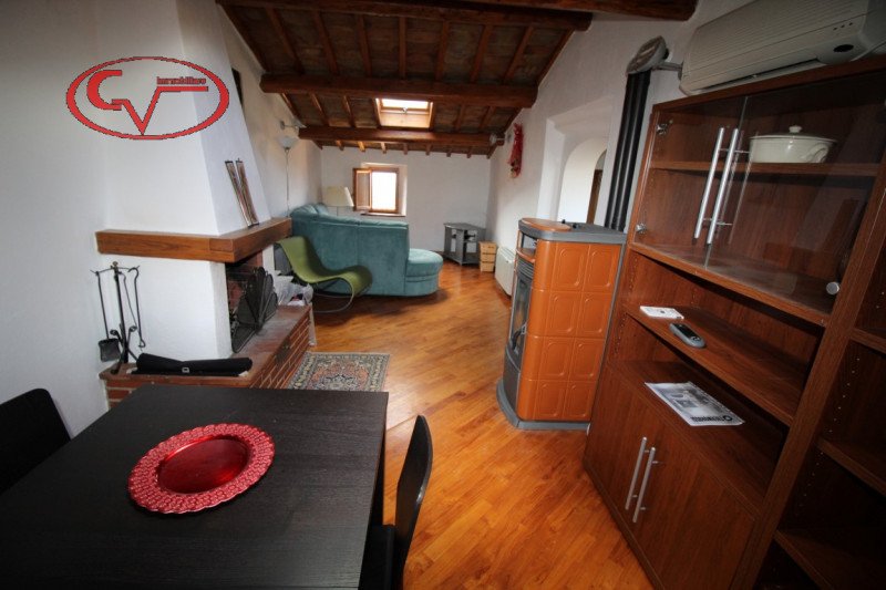 Immagine 2 di Appartamento in vendita  a Montevarchi