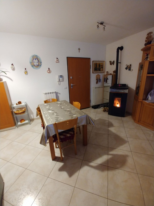 Immagine 2 di Appartamento in vendita  in Via G. Matteotti n. 20 bis - Cavarzere a Chioggia