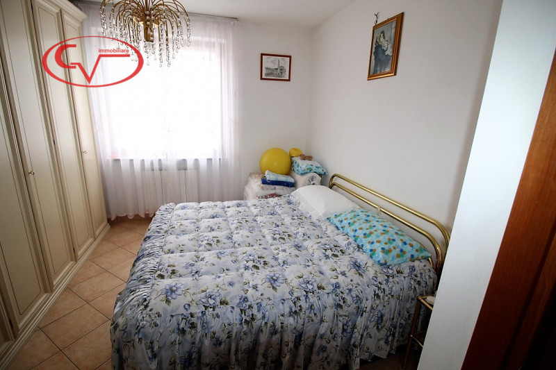 Immagine 4 di Villetta a schiera in vendita  in via giorgio la pira a Montevarchi