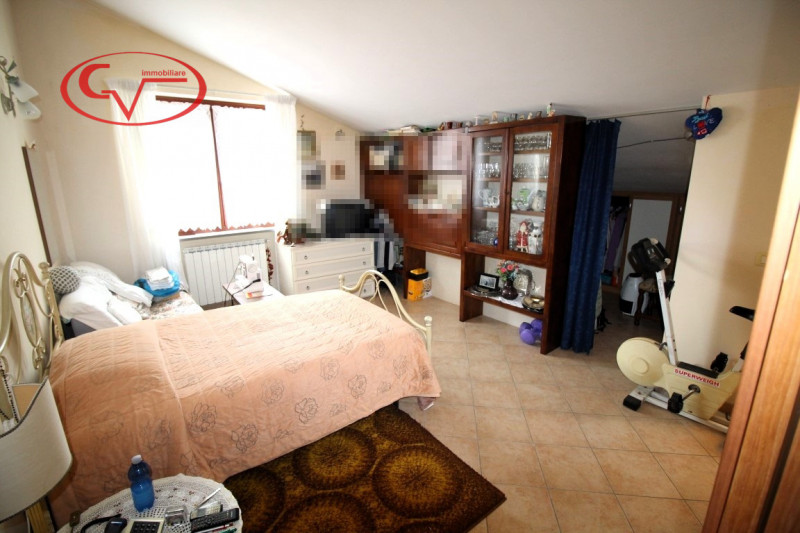 Immagine 8 di Villetta a schiera in vendita  in via giorgio la pira a Montevarchi