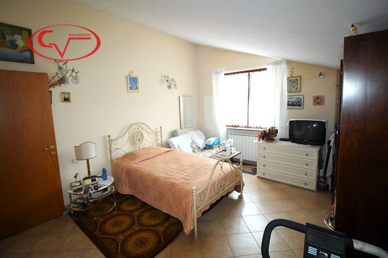 Immagine 9 di Villetta a schiera in vendita  in via giorgio la pira a Montevarchi