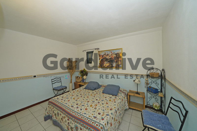 Immagine 10 di Appartamento in vendita  in Via Seselle a Manerba Del Garda