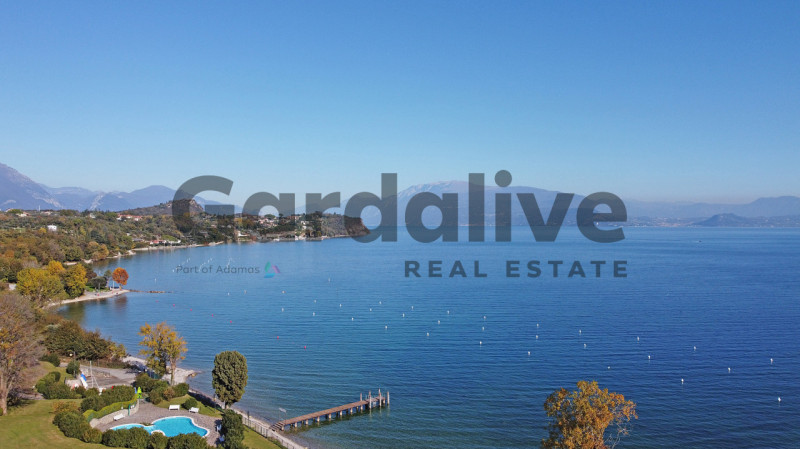 Immagine 23 di Appartamento in vendita  in Via Seselle a Manerba Del Garda