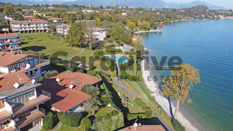 Immagine 25 di Appartamento in vendita  in Via Seselle a Manerba Del Garda