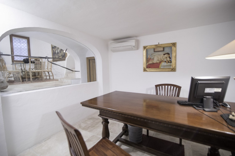 Immagine 24 di Casa indipendente in vendita  in VIA ROMANA 5 a Olbia