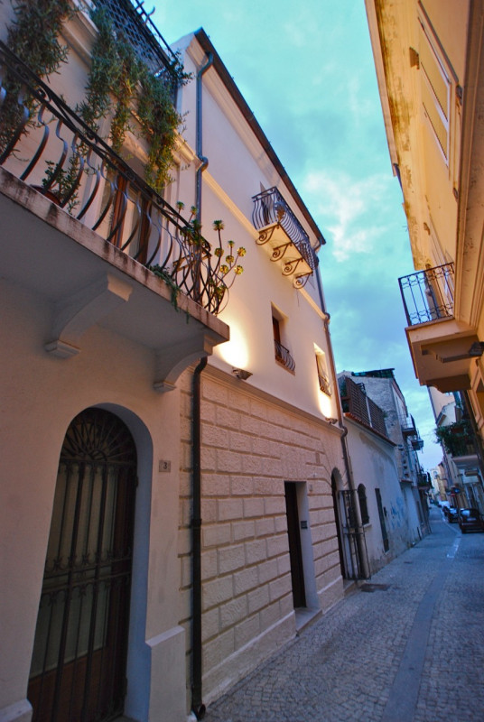 Immagine 35 di Casa indipendente in vendita  in VIA ROMANA 5 a Olbia