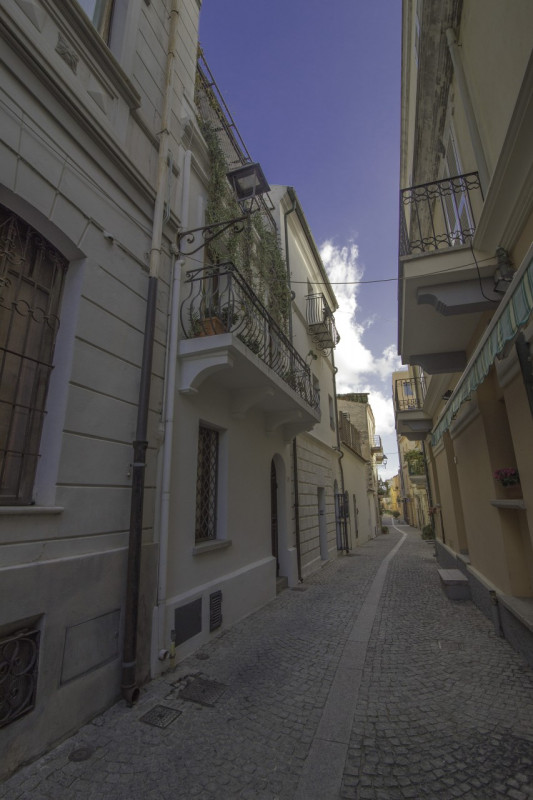 Immagine 37 di Casa indipendente in vendita  in VIA ROMANA 5 a Olbia