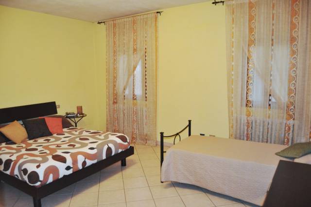 Immagine 10 di Casa indipendente in vendita  a Terranuova Bracciolini