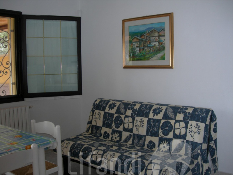 Immagine 14 di Villa in vendita  a Arzachena