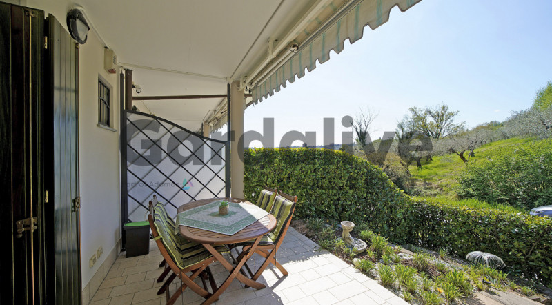 Immagine 3 di Appartamento in vendita  in Via XX settembre a Manerba Del Garda