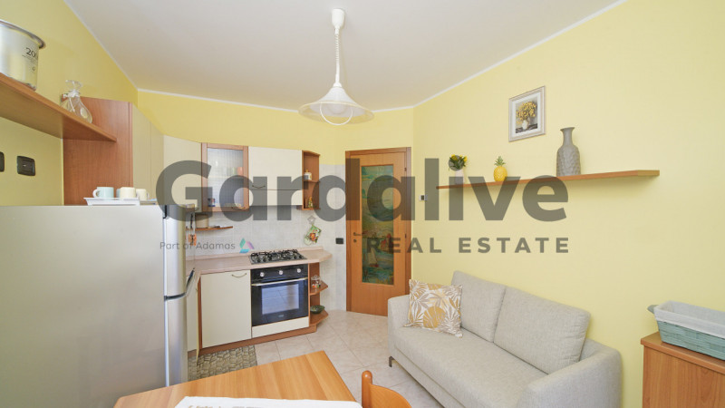 Immagine 6 di Appartamento in vendita  in Via XX settembre a Manerba Del Garda