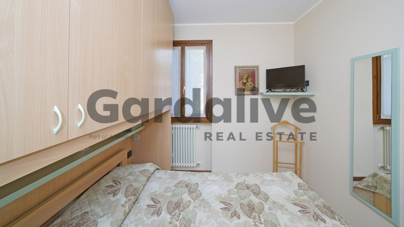Immagine 10 di Appartamento in vendita  in Via XX settembre a Manerba Del Garda