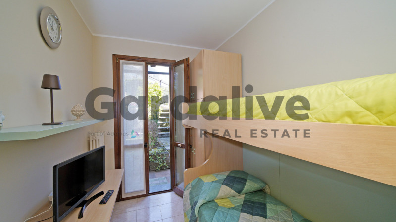 Immagine 12 di Appartamento in vendita  in Via XX settembre a Manerba Del Garda