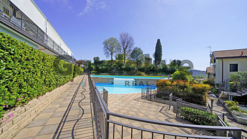 Immagine 18 di Appartamento in vendita  in Via XX settembre a Manerba Del Garda