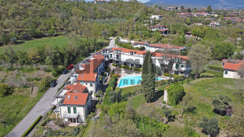 Immagine 27 di Appartamento in vendita  in Via XX settembre a Manerba Del Garda