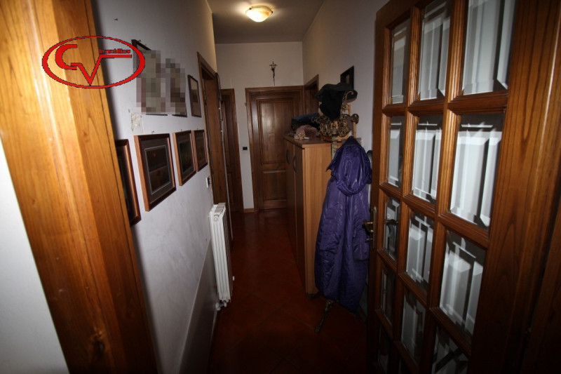 Immagine 7 di Casa quadrifamiliare in vendita  in via Roma a Loro Ciuffenna