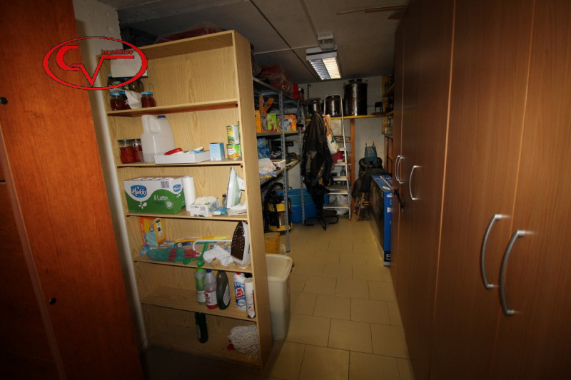 Immagine 26 di Casa quadrifamiliare in vendita  in via Roma a Loro Ciuffenna