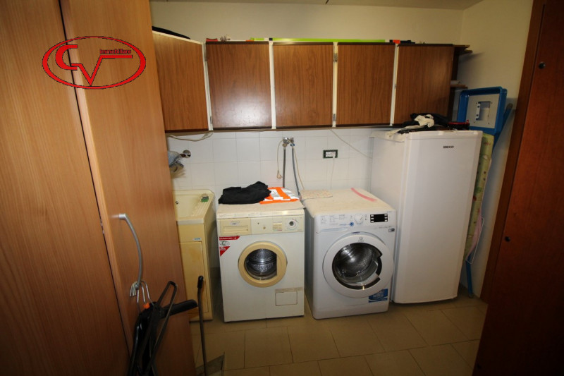 Immagine 29 di Casa quadrifamiliare in vendita  in via Roma a Loro Ciuffenna