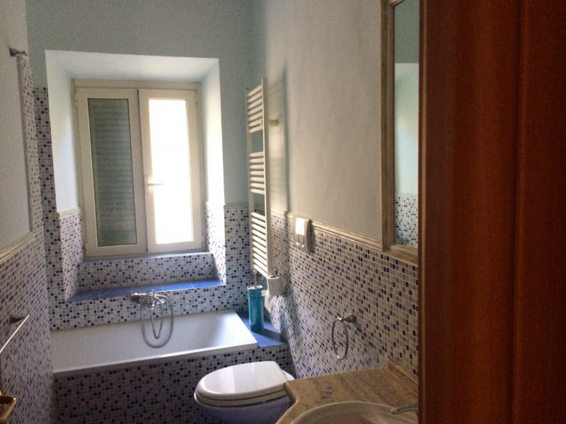 Immagine 14 di Appartamento in vendita  in Via Papa Pio XII a Castel Sant'elia