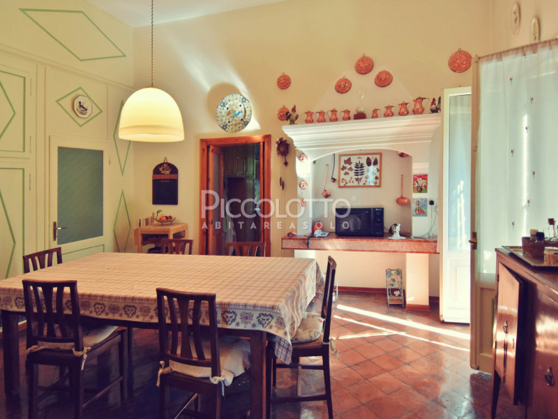 Immagine 24 di Villa in vendita  in Via Foresto Vecchio a Asolo